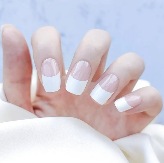 MANICURA FRANCESA - KIT DE UÑAS ADHESIVAS SEMICURADAS